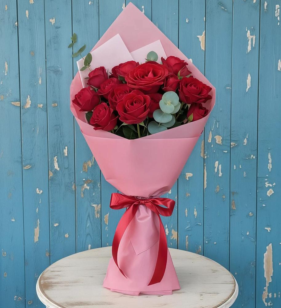 Букет цветов из: Розы в Жуково