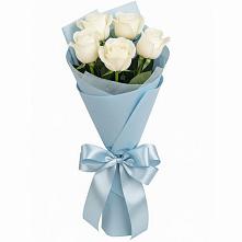Букет 5 Белых роз Проуд в Жуково