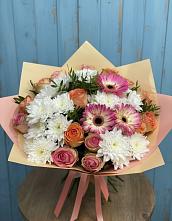 Букет цветов из:  Розы, Герберы и Хризантемы в Жуково