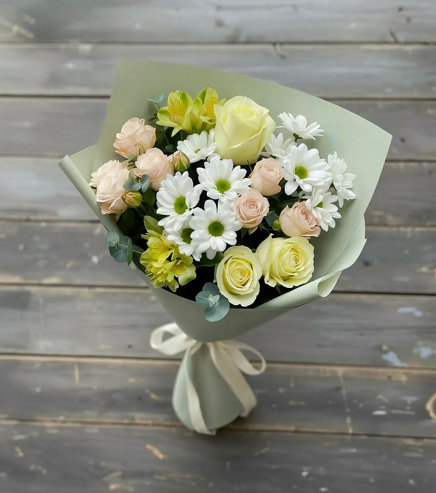 Букет цветов из: Альстромерии, Розы и Хризантемы в Жуково