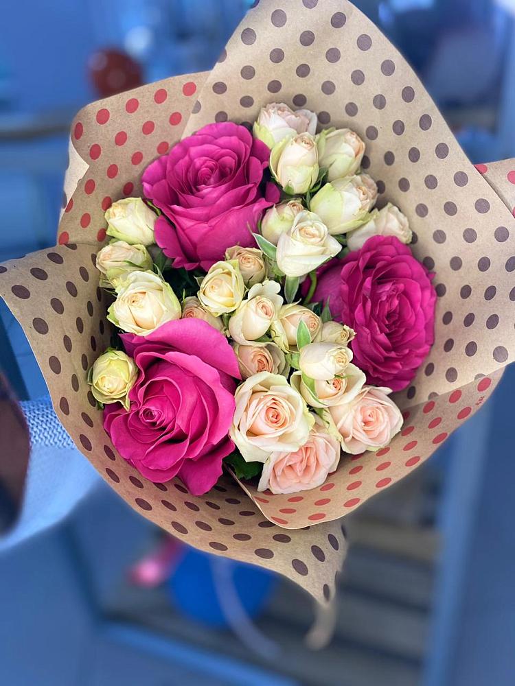 Букет цветов из: Розы в Жуково