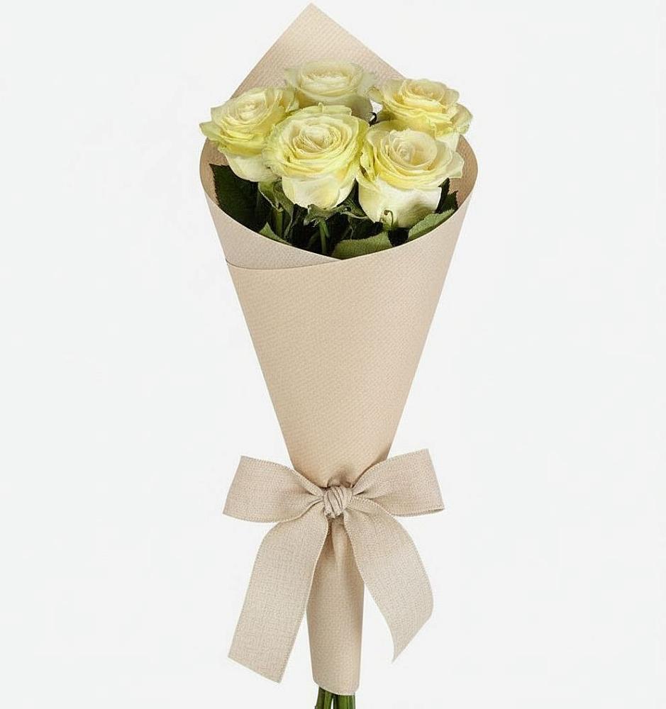 Букет цветов из: Розы в Жуково