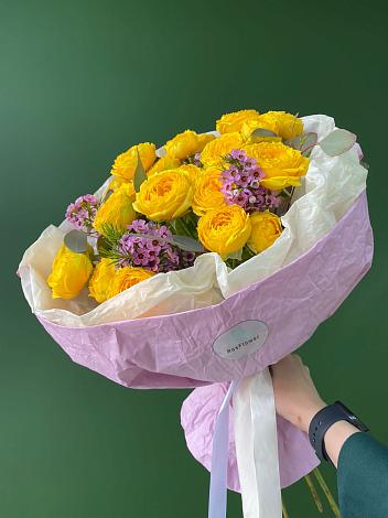 Букет Кустовые желтые розы в Жуково