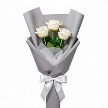 Букет 3 белые розы в Жуково