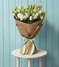 Букет цветов из:  Лизиантусы в Жуково