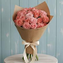 Букет цветов из:  Розы в Жуково