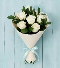 Букет цветов из:  Розы в Жуково