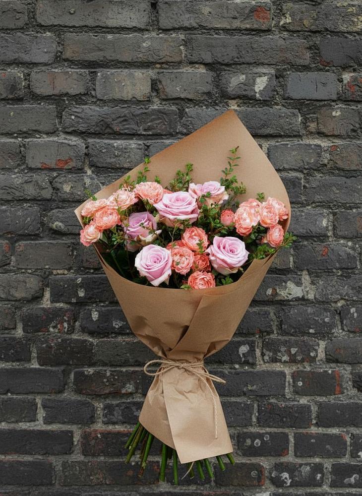 Букет цветов из: Розы в Жуково