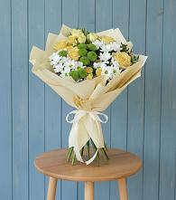 Букет цветов из:  Хризантемы и Розы в Жуково