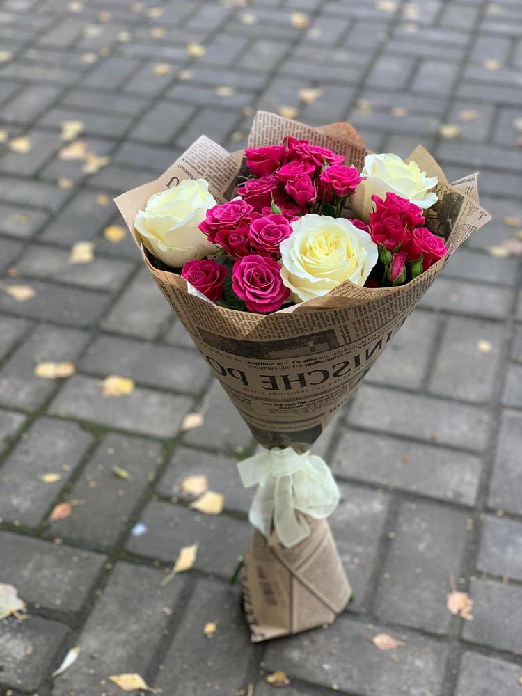 Букет цветов из: Розы в Жуково