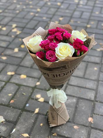 Букет цветов из: Розы в Жуково